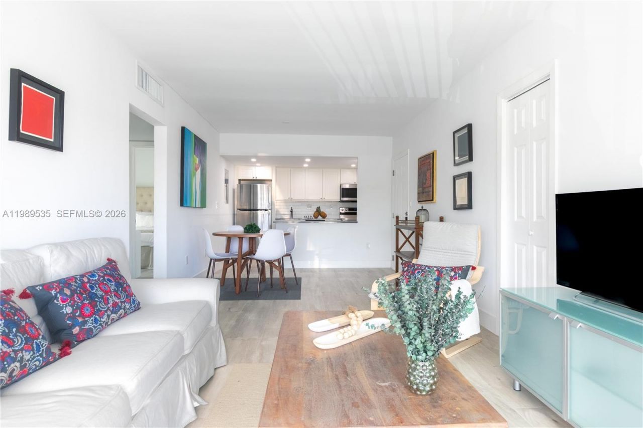 290 Sunrise Dr, Unit 3-F, Key Biscayne, FL 33149 Photo