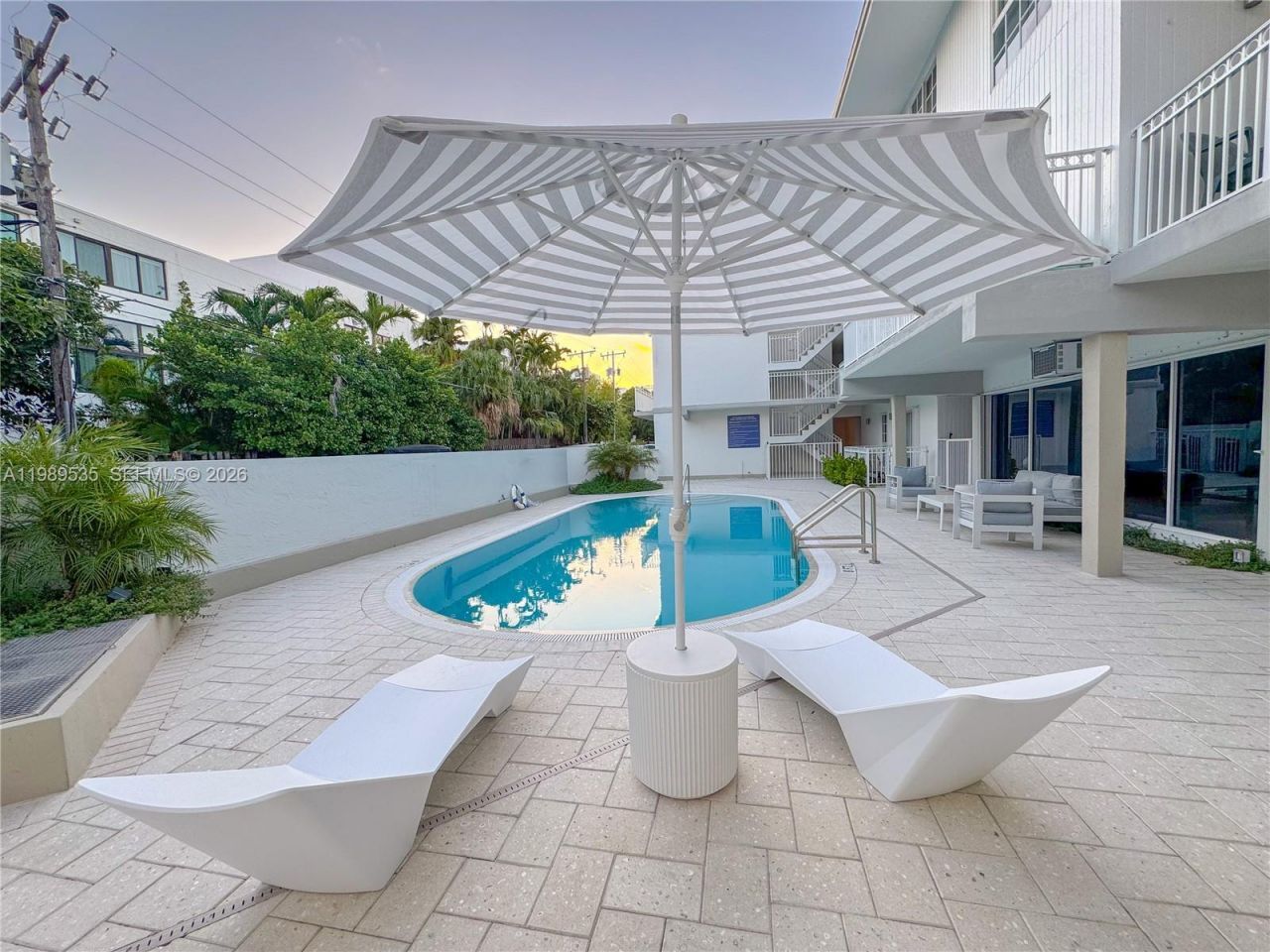 290 Sunrise Dr , Unit 3-F, Key Biscayne, FL 33149 Photo