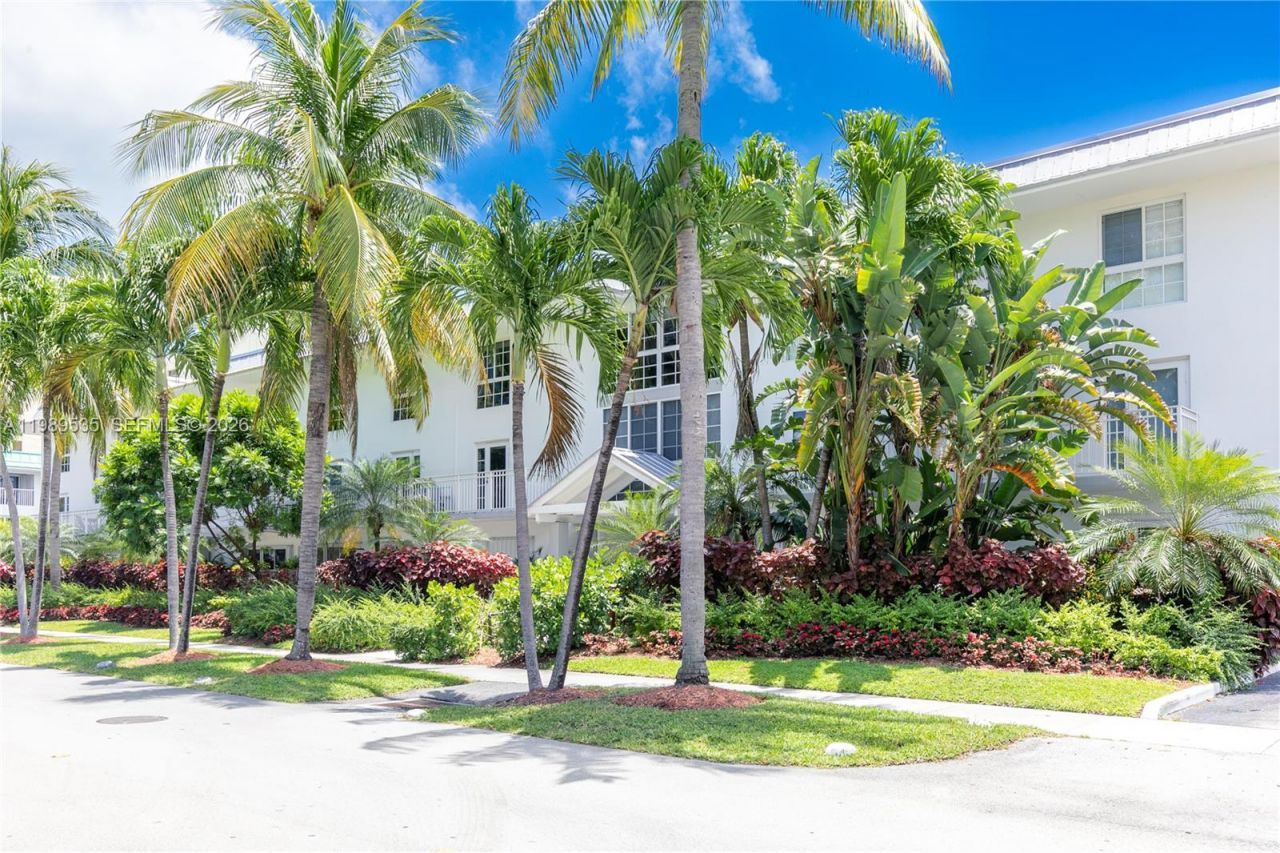290 Sunrise Dr, Unit 3-F, Key Biscayne, FL 33149 Photo