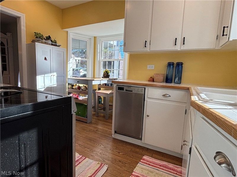 3786 Westwood Road, University Heights, OH 44118 Photo 5