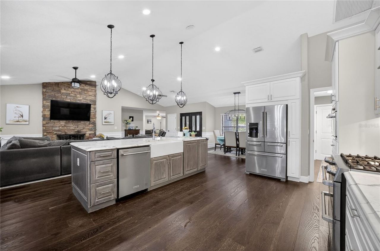 1324 Otters View Court, Fruitland Park, FL 34731 Photo