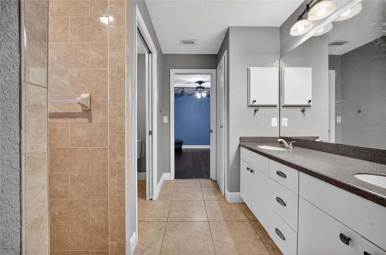 1324 Otters View Court, Fruitland Park, FL 34731 Photo