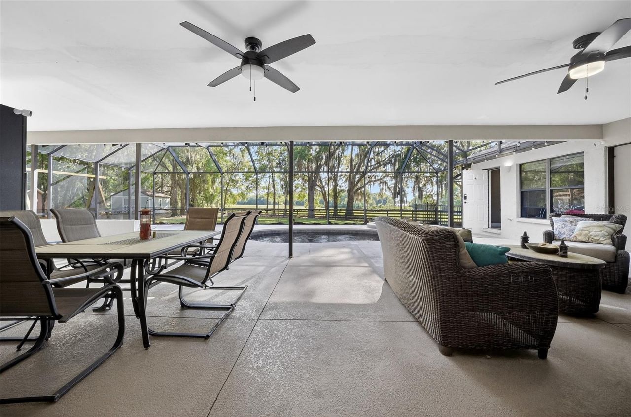 1324 Otters View Court, Fruitland Park, FL 34731 Photo