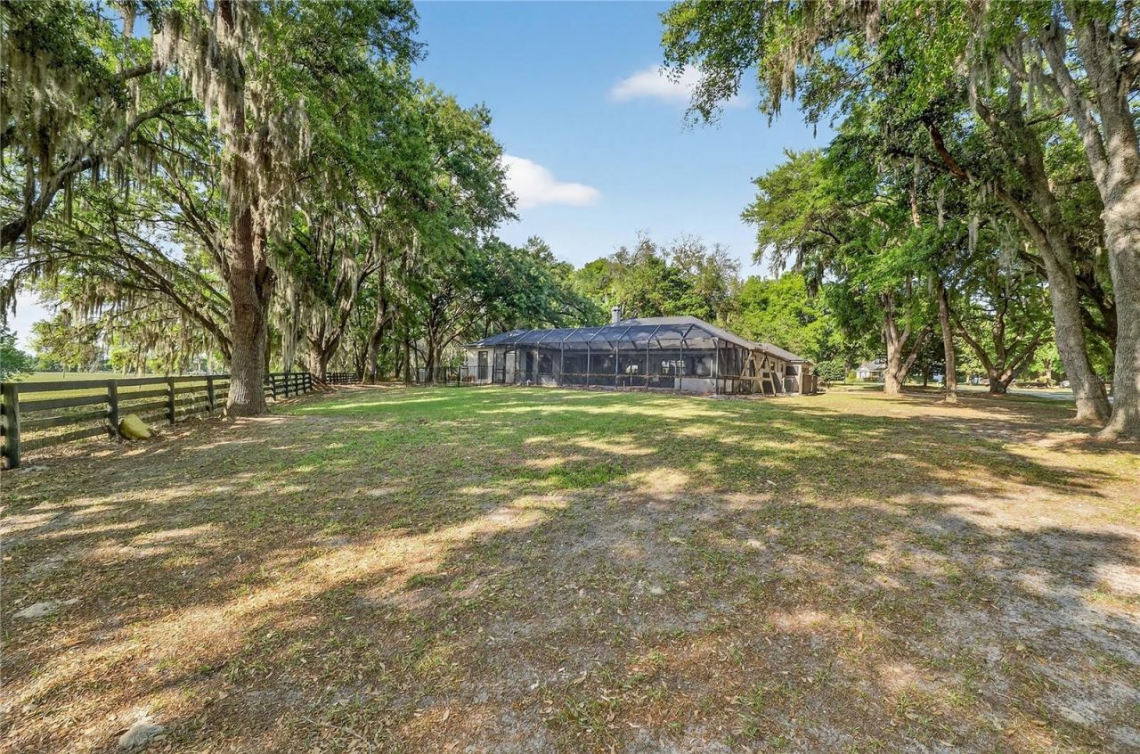 1324 Otters View Court, Fruitland Park, FL 34731 Photo