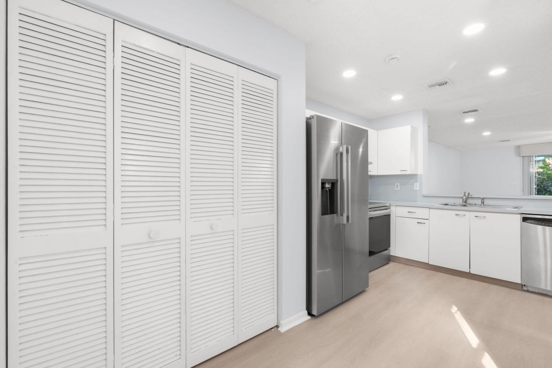 7107 Woodmont Way, Tamarac, FL 33321 Photo