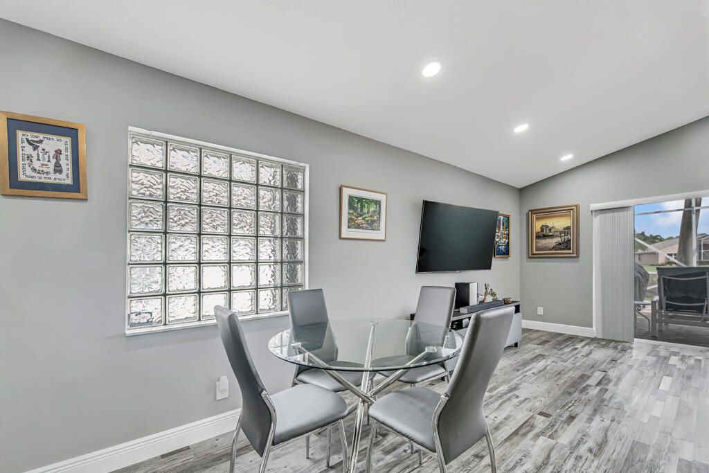 8075 Duomo Circle, Boynton Beach, FL 33472 Photo