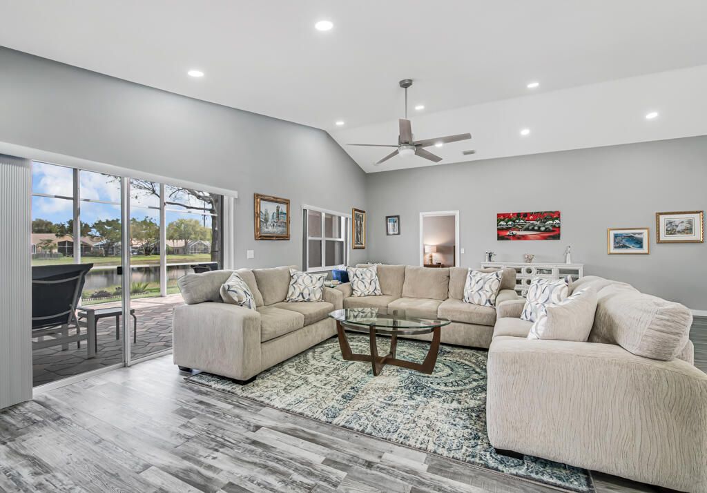 8075 Duomo Circle, Boynton Beach, FL 33472 Photo