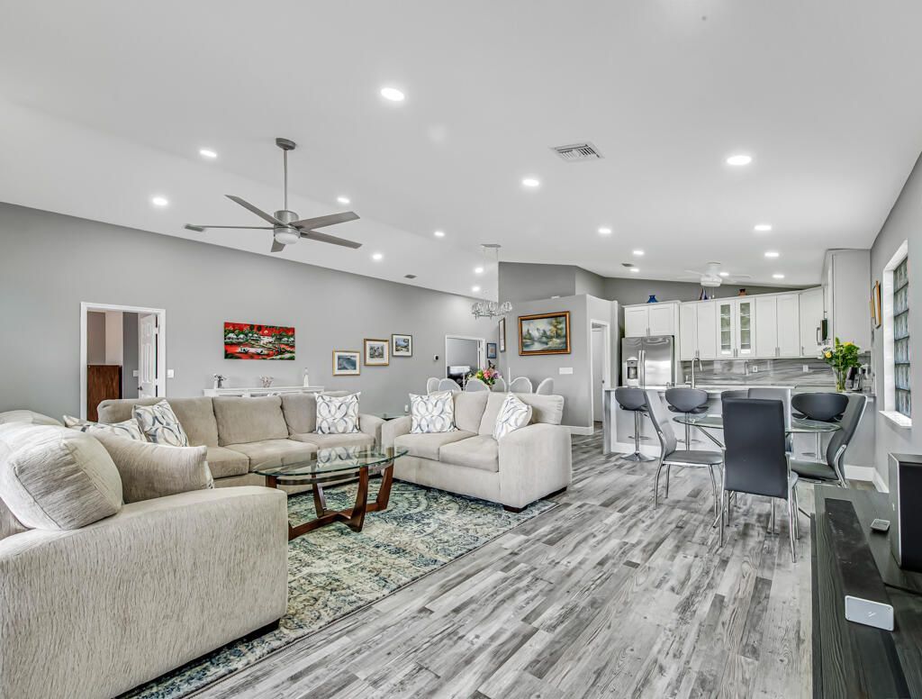 8075 Duomo Circle, Boynton Beach, FL 33472 Photo