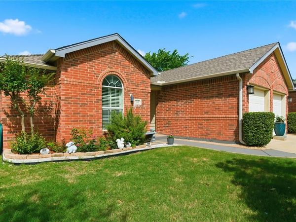 1111 Partridge Drive, Aubrey, TX 76227