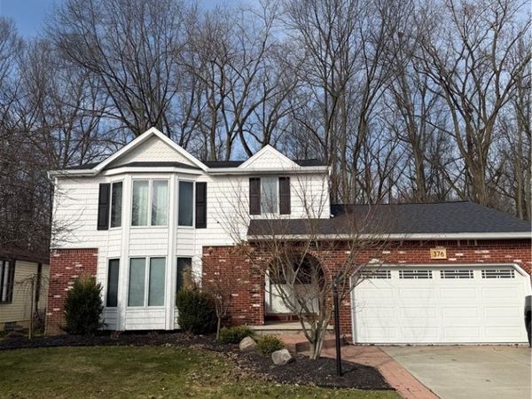 376 Belmont Court E, North Tonawanda, NY 14120