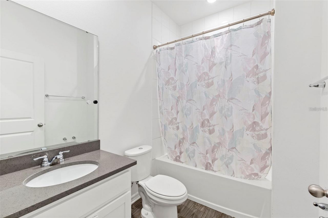 5435 Los Robles Court, Palmetto, FL 34221 Photo