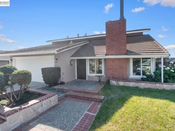 36671 Ponderosa Ct., Newark, CA 94560