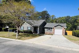 3 Avalon Drive photo 4