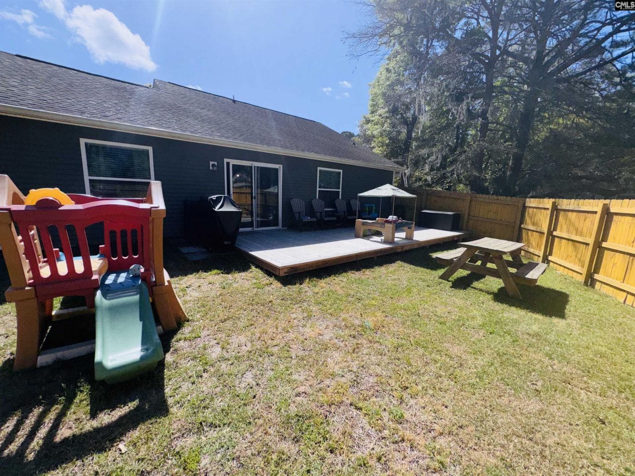 3 Avalon Drive Photo 22