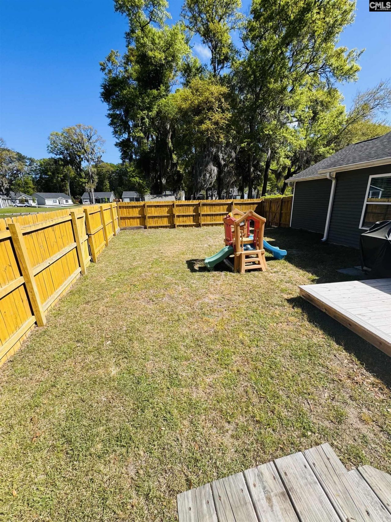 3 Avalon Drive Photo 26