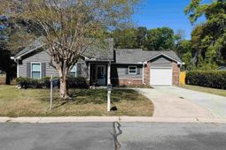 3 Avalon Drive photo 4