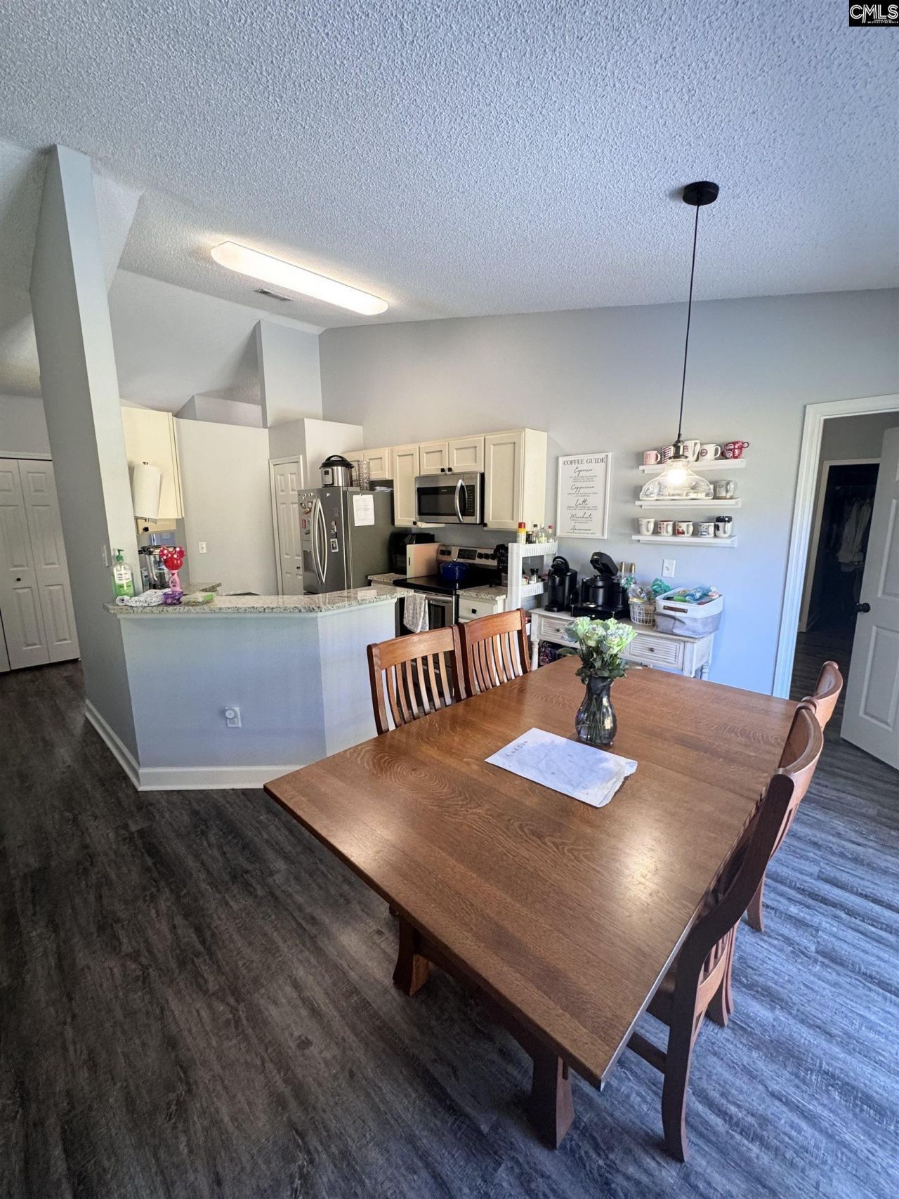 3 Avalon Drive Photo 8