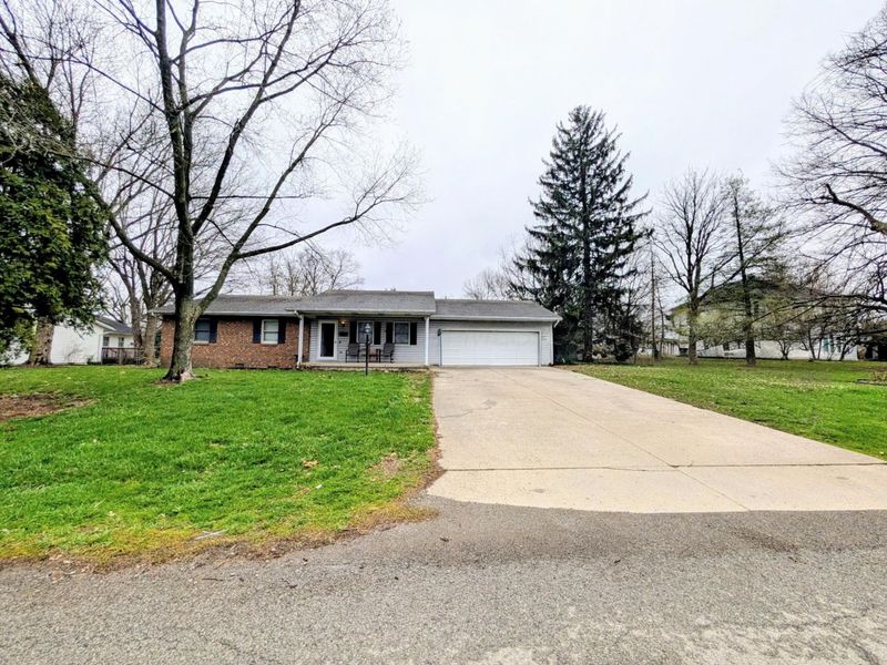 687 W Elm Street, Washington Court House, OH 43160 Photo 2