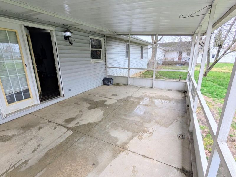 687 W Elm Street, Washington Court House, OH 43160 Photo 22