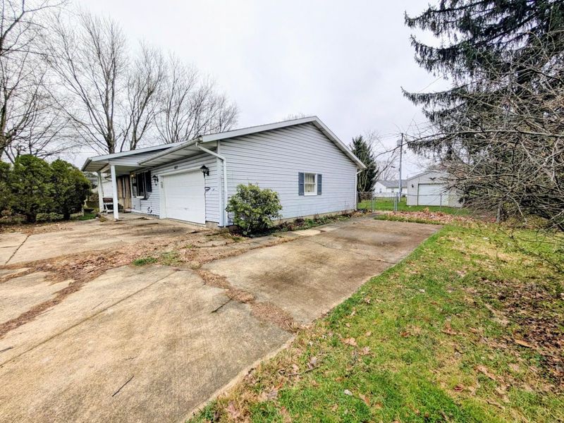 687 W Elm Street, Washington Court House, OH 43160 Photo 24