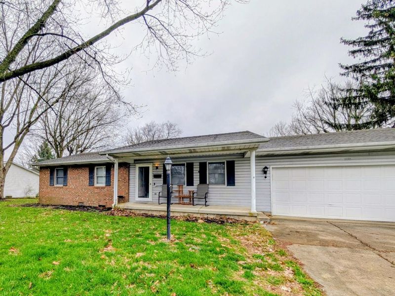 687 W Elm Street, Washington Court House, OH 43160 Photo 3