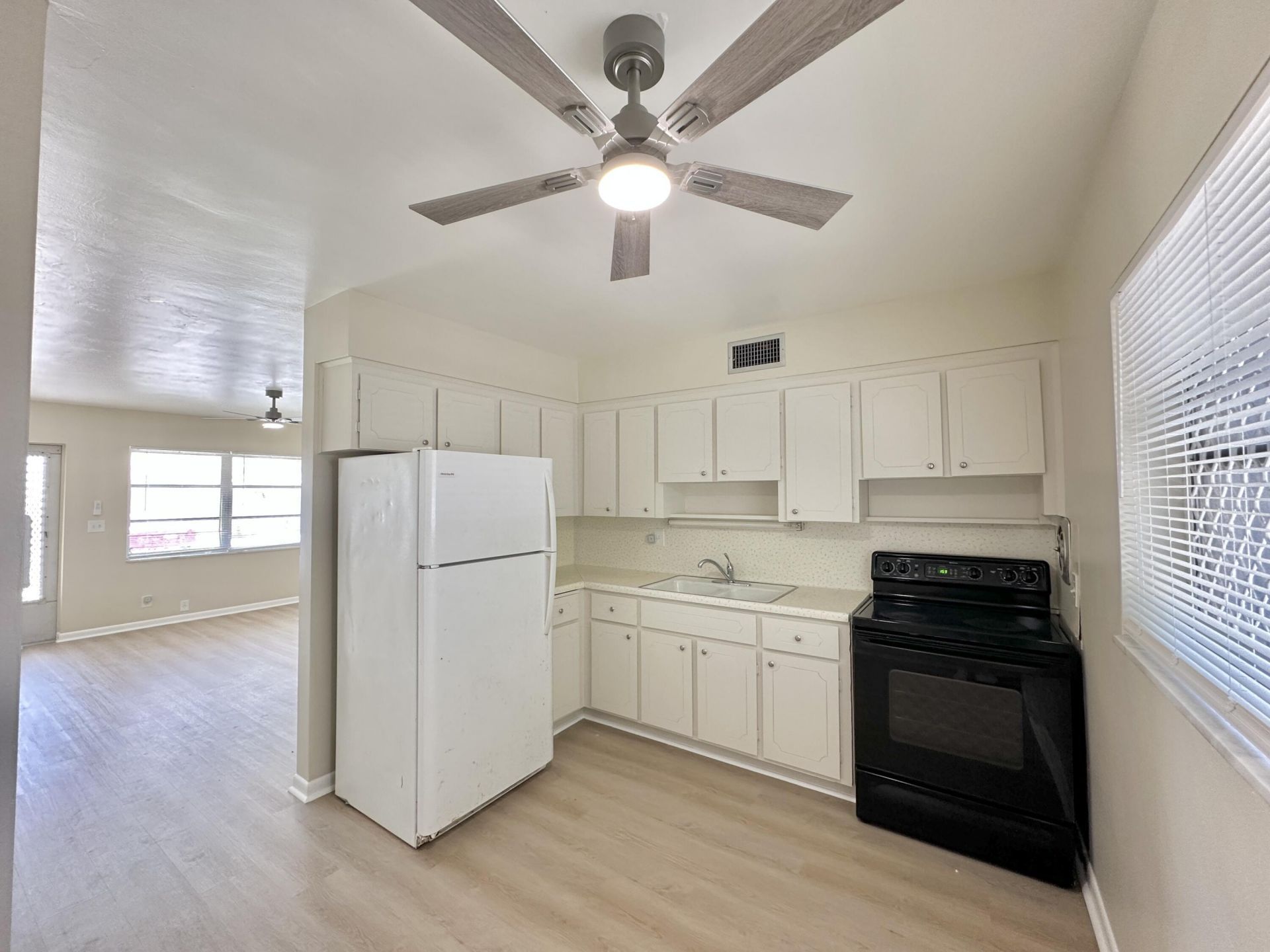 728 Ridge Road, Unit 31, Lantana, FL 33462 Photo