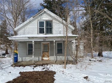 6457 State Route 80, Apulia Station, NY 13020