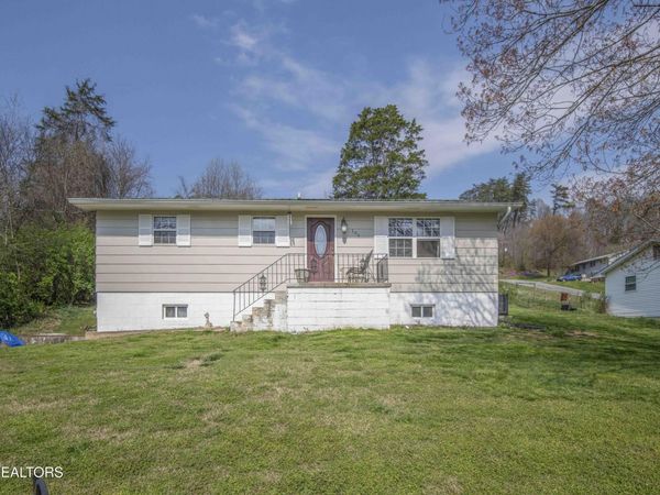 109 Dogwood St, Maynardville, TN 37807