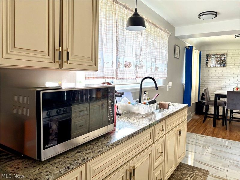 13300 Carpenter Road, Garfield Heights, OH 44125 Photo 7