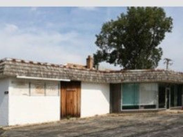 445 S Des Plaines River Road , Des Plaines, IL 60016