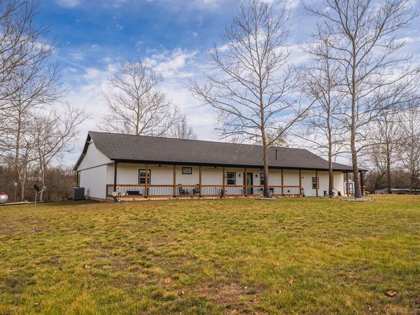1489 E 568th Road, Brighton, MO 65617