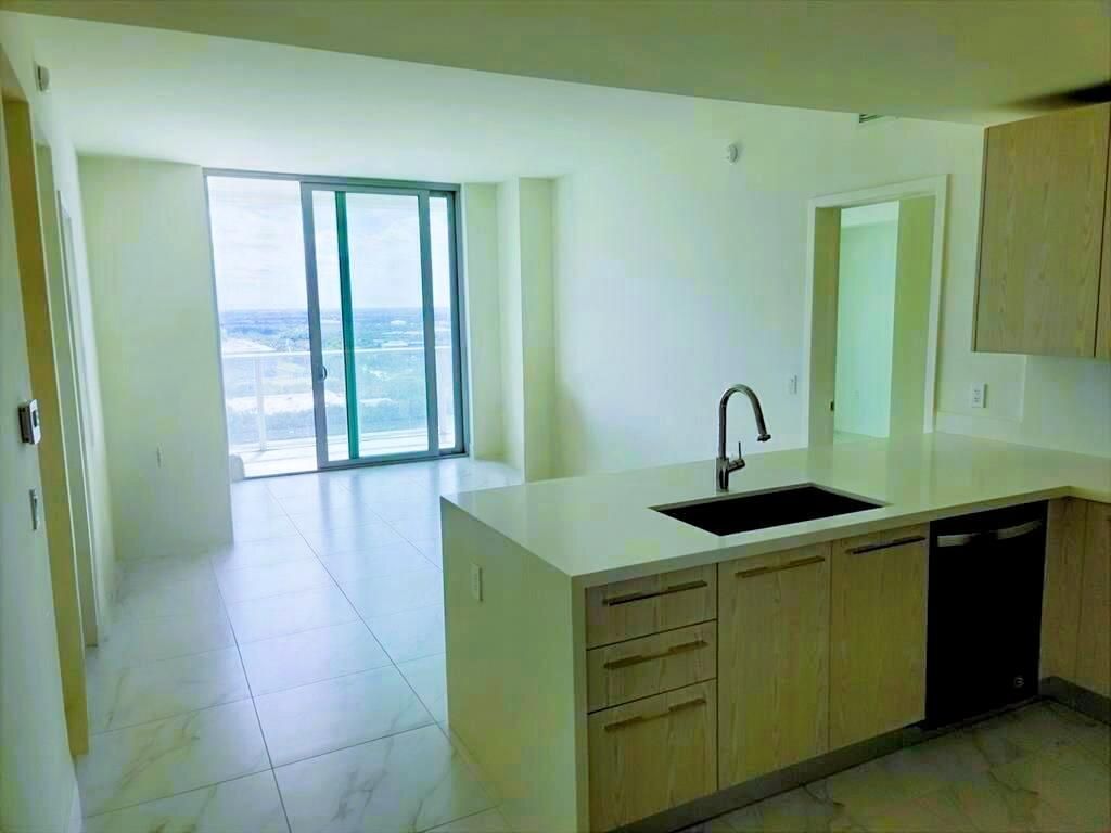 2000 Metropica Way, Unit 2107, Sunrise, FL 33323 Photo