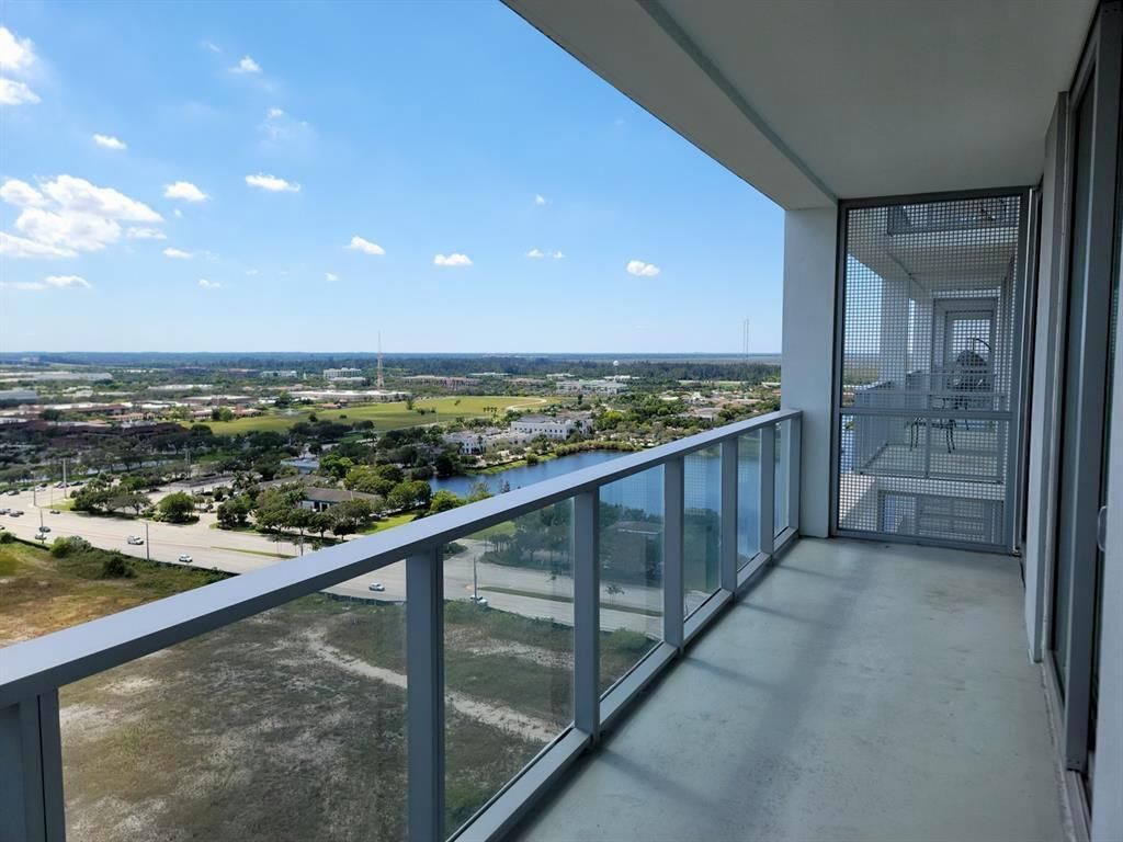 2000 Metropica Way, Unit 2107, Sunrise, FL 33323 Photo