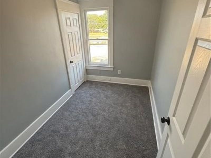 1005 Dewalt Avenue NW, Canton, OH 44703 Photo 4