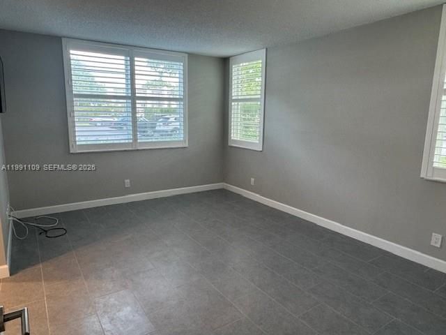 9330 Lagoon Pl , Unit 109, Davie, FL 33324 Photo