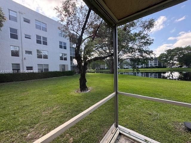 9330 Lagoon Pl , Unit 109, Davie, FL 33324 Photo