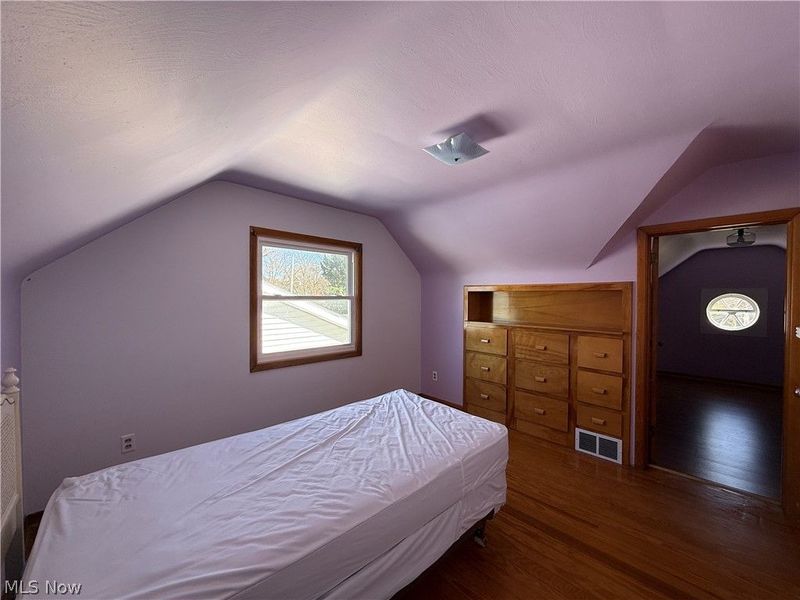 102 Furlen Court, Hubbard, OH 44425 Photo 10