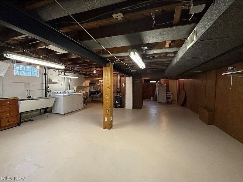 102 Furlen Court, Hubbard, OH 44425 Photo 16