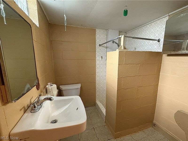 102 Furlen Court, Hubbard, OH 44425 Photo 17