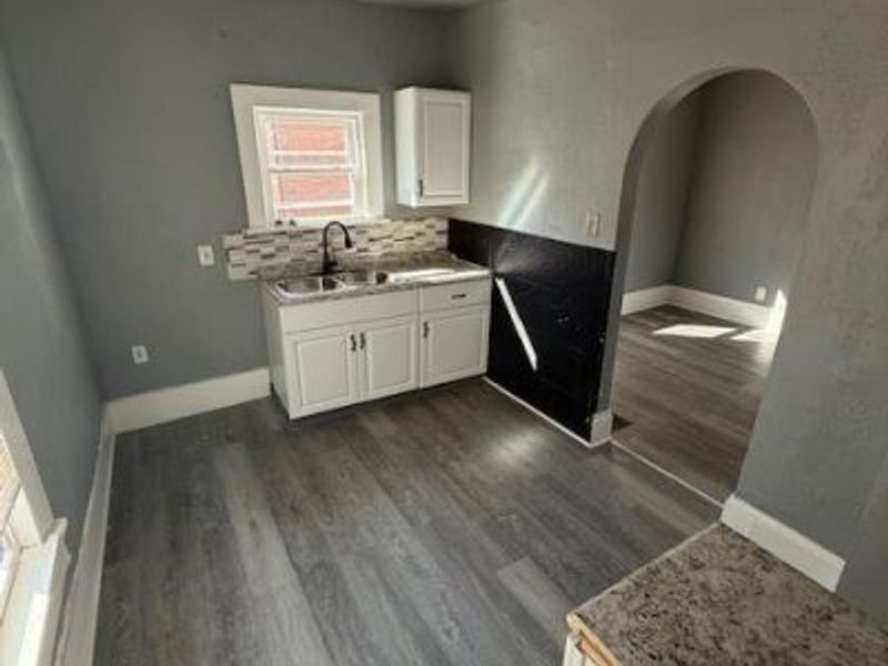 1007 Dewalt Avenue NW, Canton, OH 44703 Photo 2