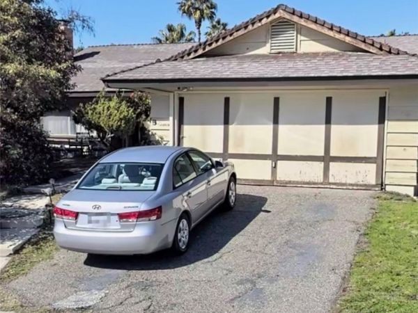 25981 Camino Adelanto, Mission Viejo, CA 92691