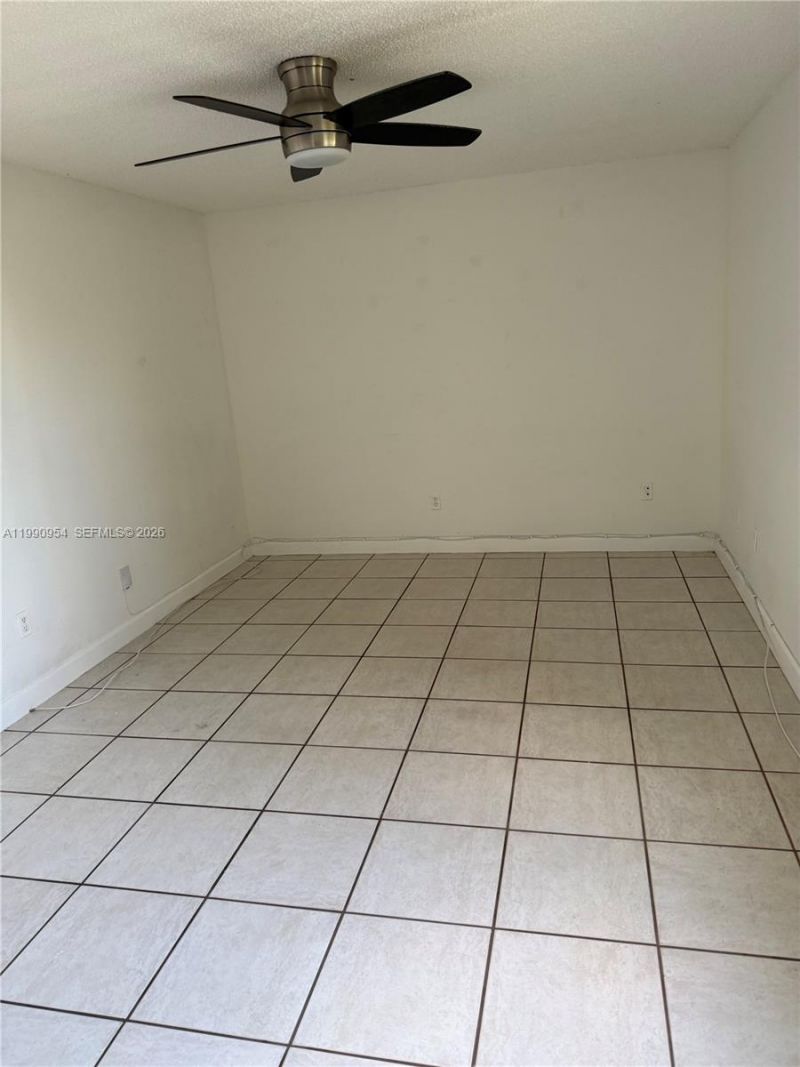 4825 SW 149th Ct, Unit 18B, Miami, FL 33185 Photo