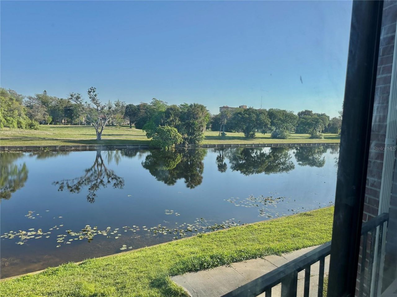 3760 Inverrary Drive, Unit 2M, Lauderhill, FL 33319 Photo