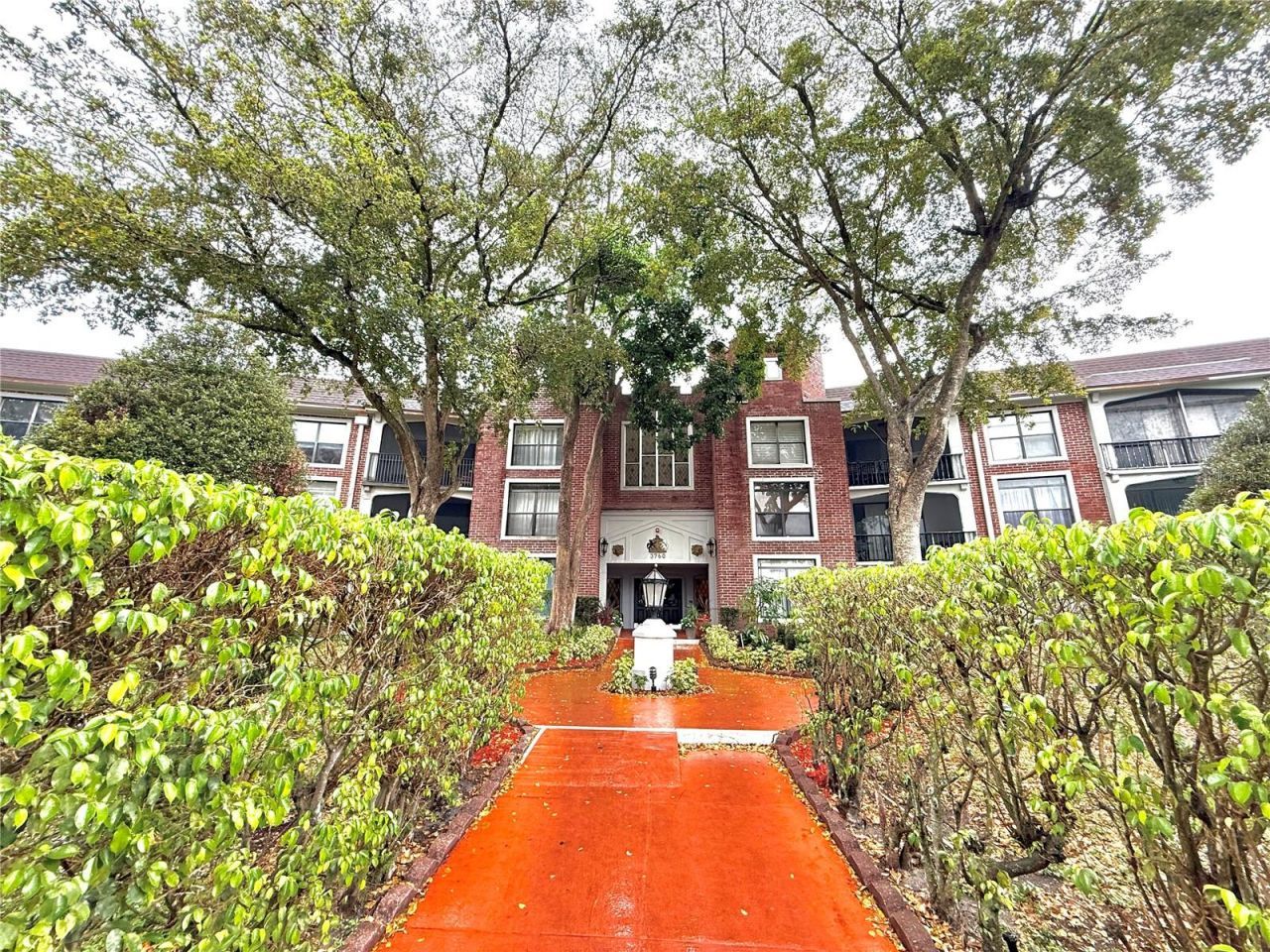 3760 Inverrary Drive, Unit 2M, Lauderhill, FL 33319 Photo