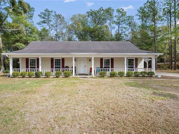 2260 Laura Drive, Semmes, AL 36575