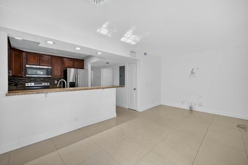 7506 NW 75th Street, Tamarac, FL 33321 Photo