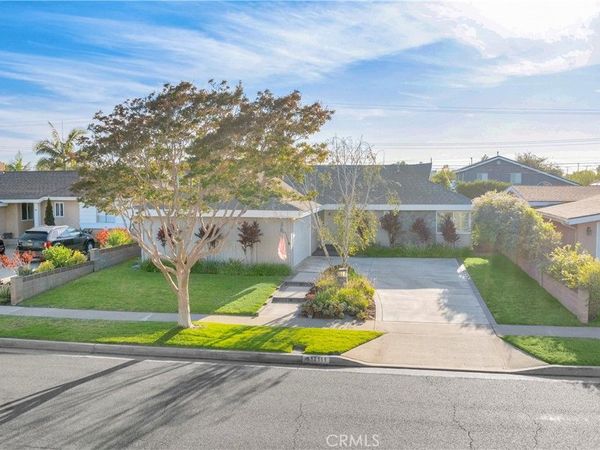 12111 Reagan Street, Los Alamitos, CA 90720