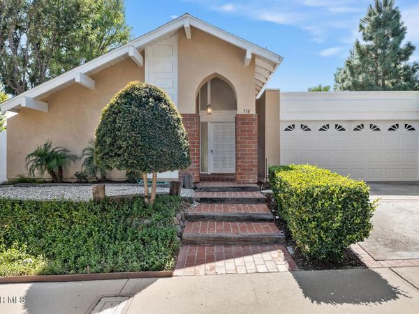 758 Silver Cloud Street, Thousand Oaks, CA 91360
