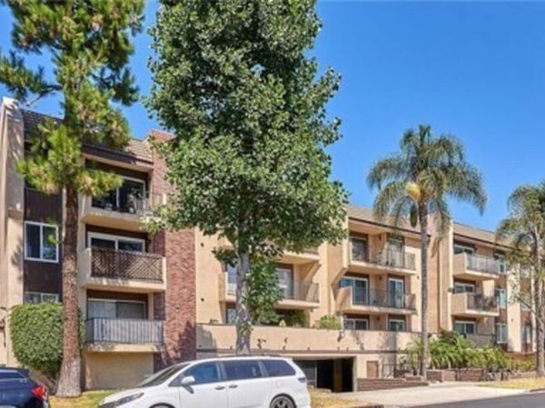 433 S Manhattan Place, Unit 112, Los Angeles, CA 90020