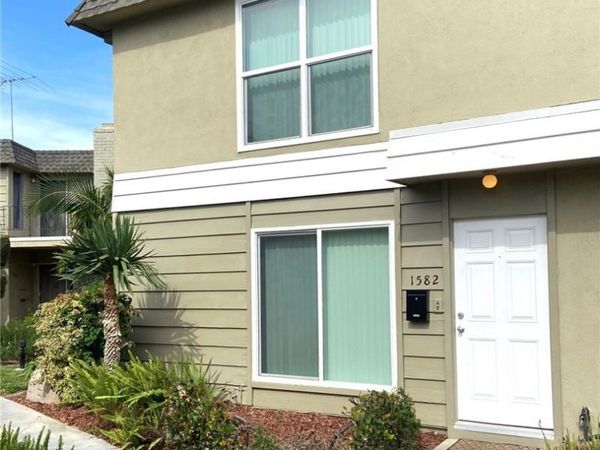 1582 Mitchell, Tustin, CA 92780